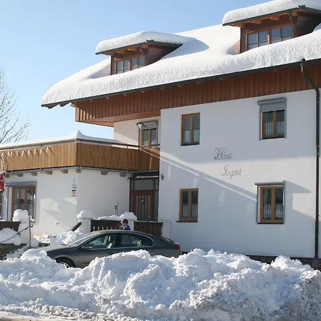 Haus Ingrid アパート Trauchgau